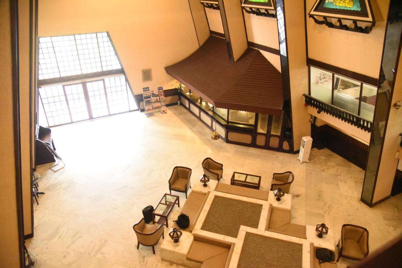 Manuelsons Malabar Palace Кожикод Екстериор снимка